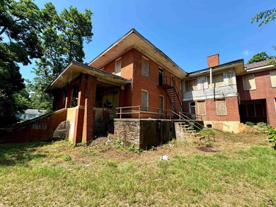 130 W Dodson St, Americus, GA 31709 - photo 5