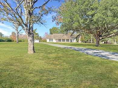 518 J P Calcote Rd, Leesville, LA 71446 - photo 3