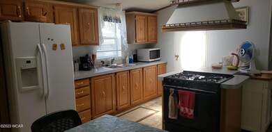 209 Kitchen
