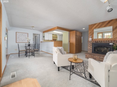 500 E Pinehurst Dr, Newberg, OR 97132 - photo 5