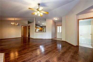 4 Ames Ln, Bella Vista, AR 72715 - photo 4