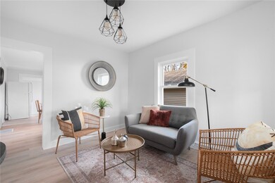 14 Wheeler St, Warwick, RI 02889 - photo 2