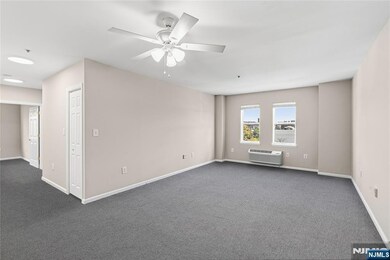 905 River Rd unit 314, Edgewater, NJ 07020 - photo 7
