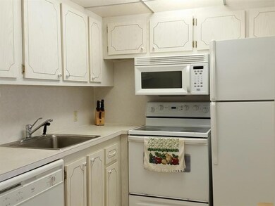 16 Dorset A unit 16A, Boca Raton, FL 33434 - photo 6