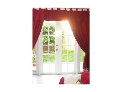 Den/Family/Great Room
