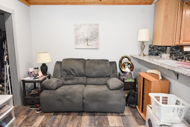 410 9 1 2 St N, Wahpeton, ND 58075 - photo 7