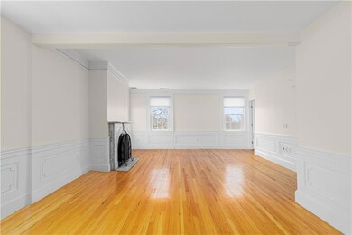 129 Benefit St unit 4, Providence, RI 02903 - photo 4