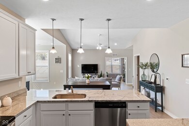 46 Cypress Dr, Franklin, IN 46131 - photo 7