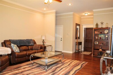 Spacious living room
