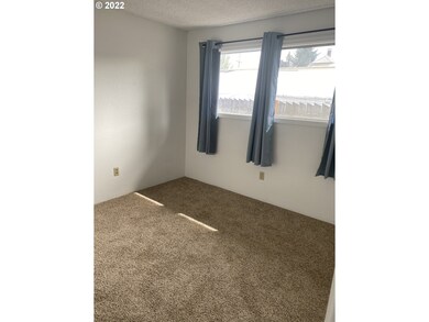 314 NE Faulconer St, Sheridan, OR 97378 - photo 3