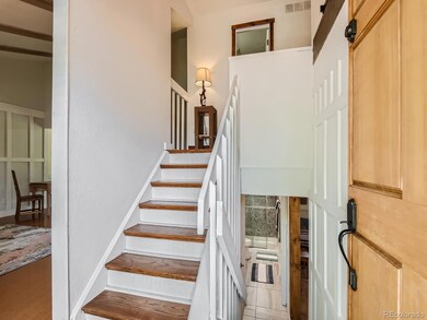 05 Foyer.jpg