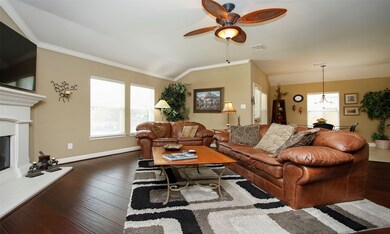 11527 Maple Falls Dr, Tomball, TX 77377 - photo 7