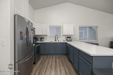 15-web-or-mls-7306 Meadow St Exports-15