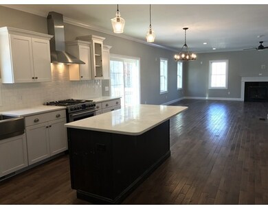 21 Beechnut Rd, Dracut, MA 01826 - photo 4