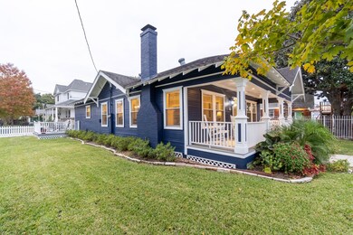 615 Pecore St, Houston, TX 77009 - photo 4