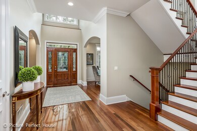 454 S Columbia St, Naperville, IL 60540 - photo 6