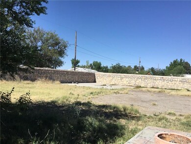 11630 Valle Lindo Dr, El Paso, TX 79927 - photo 5