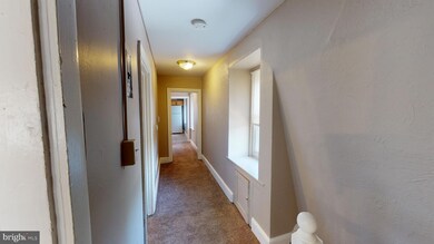 211 Front St unit 3, Fieldsboro, NJ 08505 - photo 2