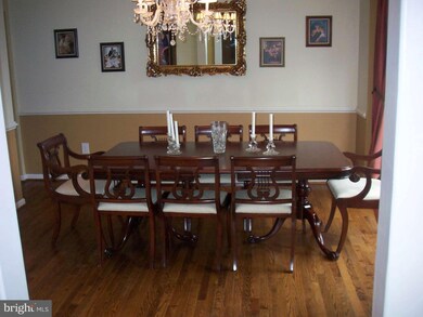 20370 Mill Pond Terrace, Germantown, MD 20876 - photo 2