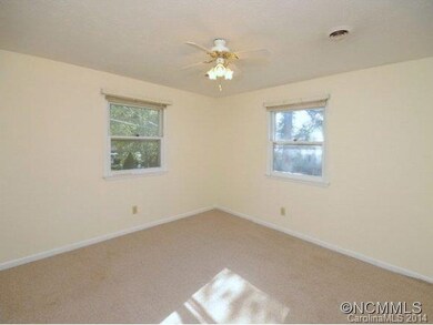 939 A-2 Brookside Camp Rd, Hendersonville, NC 28792 - photo 6