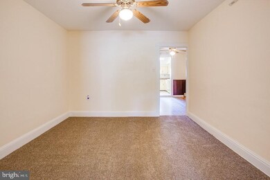 58 S 4th St, Mount Wolf, PA 17347 - photo 6