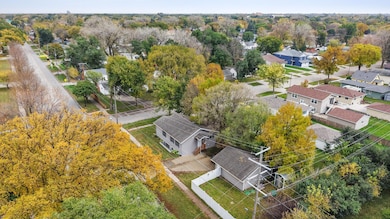 1301 16 1 2 St S, Fargo, ND 58103 - photo 5