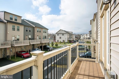 7706 Duncannon Ln, Hanover, MD 21076 - photo 2