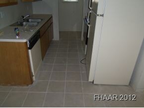 1214 Walt Morgan Cir, Copperas Cove, TX 76522 - photo 3