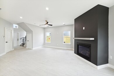 8602 Viera Ln, Houston, TX 77075 - photo 6