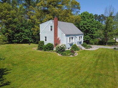 430 Pond St, Franklin, MA 02038 - photo 2