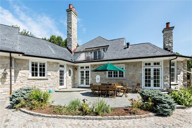 50 Skating Pond Ln, Saunderstown, RI 02874 - photo 5