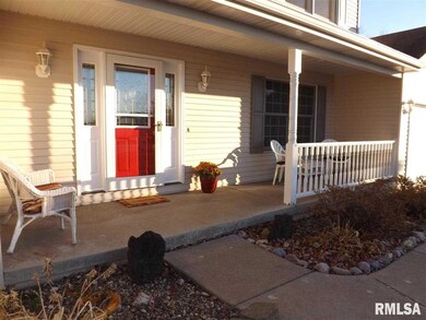 4101 Regency Ct, Davenport, IA 52806 - photo 3