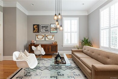 Formal living room or 1st floor office/study. Rece