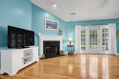 6308StapletonRoad-06