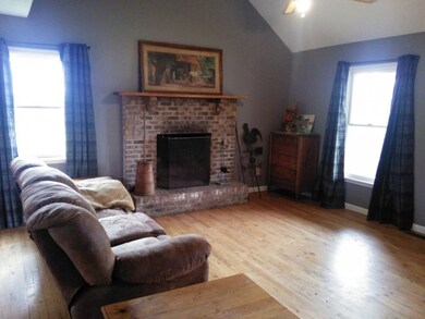 Vaulted great room