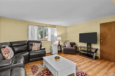 25 Harris Driftway St unit 6, Cranston, RI 02920 - photo 6