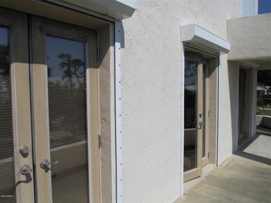 4 doors to balcony