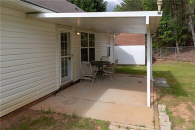 1679 Brookgreen Ave, Statesville, NC 28677 - photo 7