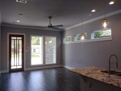 5039 Bricker St, Houston, TX 77033 - photo 5