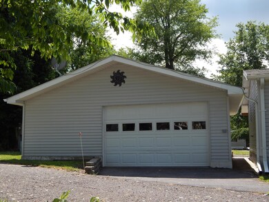 36' x 30' finished garage