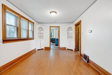 2215 Iowa St, Cedar Falls, IA 50613 - photo 4