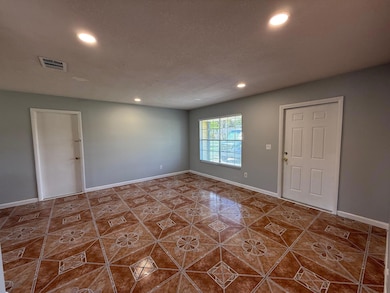 3331 SW Ensley Ct, Port Saint Lucie, FL 34953 - photo 3