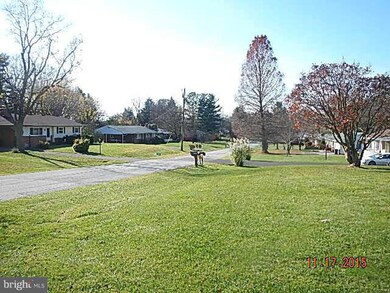 2412 Haight Ave, Sykesville, MD 21784 - photo 2