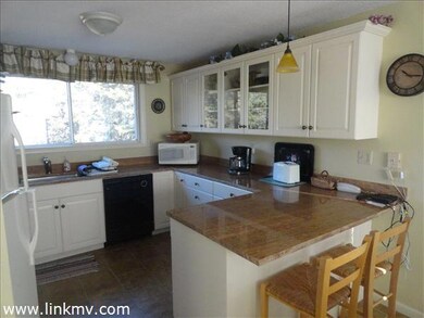 28 Crafts Field Way, Edgartown, MA 02539 - photo 4