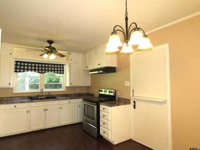 2421 2421 W Azalea, Tyler, TX 75701 - photo 7