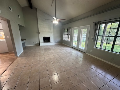 10813 Scenic Dr, Montgomery, TX 77356 - photo 2