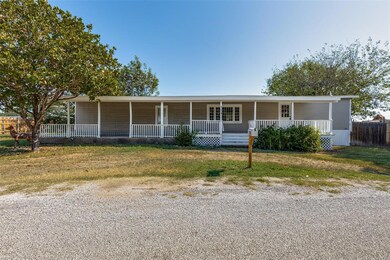 213 S Cardinal Ct, Granbury, TX 76049 - photo 3