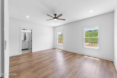 Bedroom Primary 2