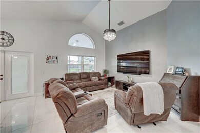 2809 Oak Park Cir, Davie, FL 33328 - photo 6