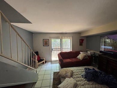 5284 Flowering Peach Dr unit J3, Memphis, TN 38115 - photo 4